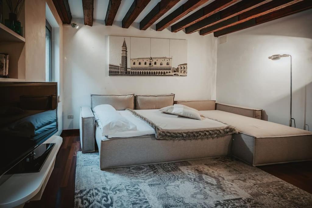 2 Min Da Piazza San Marco L-Home Venice Exterior photo